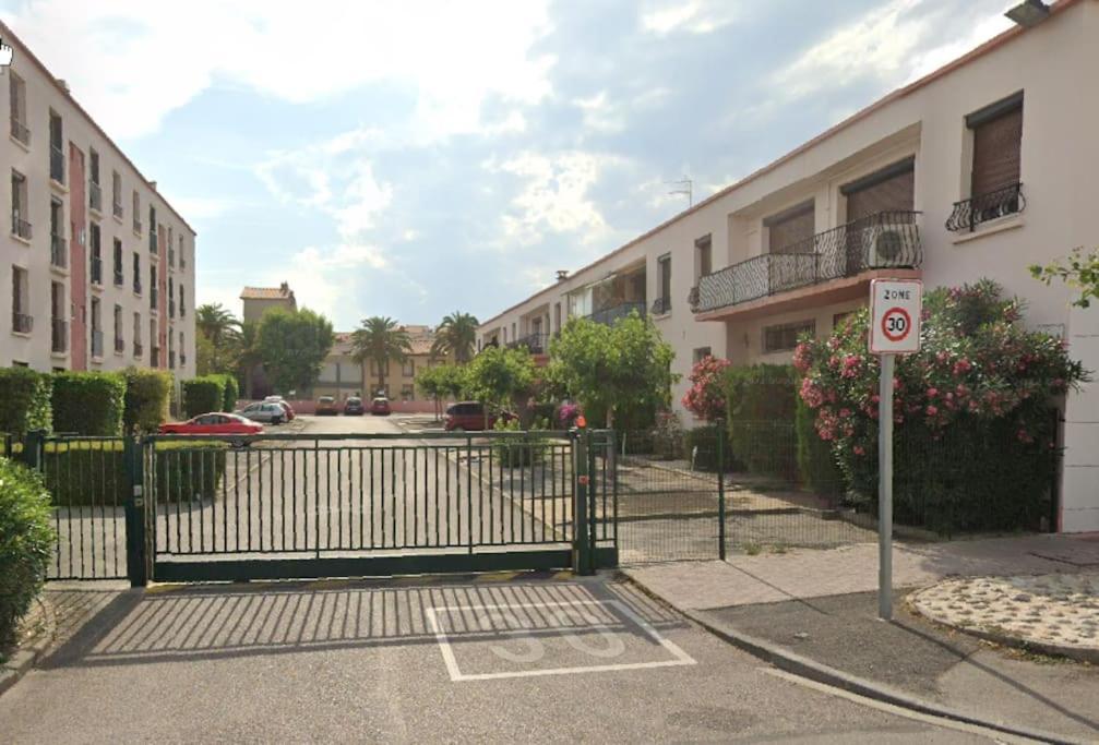 Joli T3 3 Min Gare Perpignan Apartment Luaran gambar